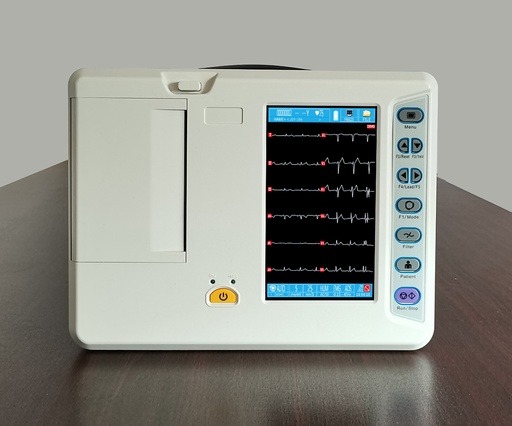 Una máquina de ECG de 6 canales y 12 derivaciones es un monitor de ECG/EKG