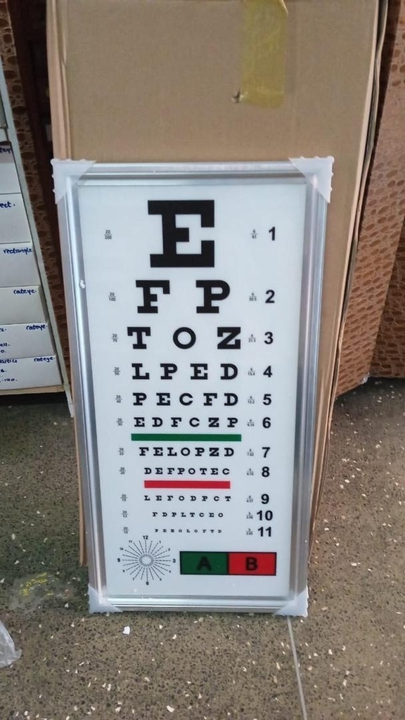 LED eye chart light box 3 meters English version