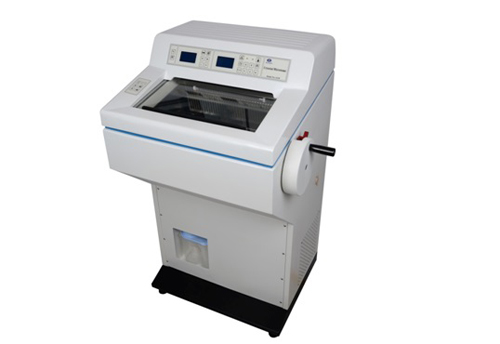 [CCL900B] Semi-automatic Cryostat Microtome